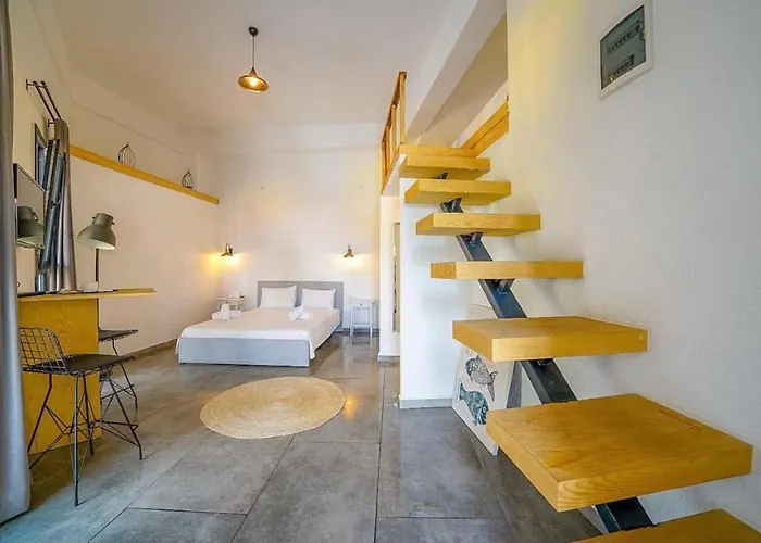 Mucho Boutique Hotel *