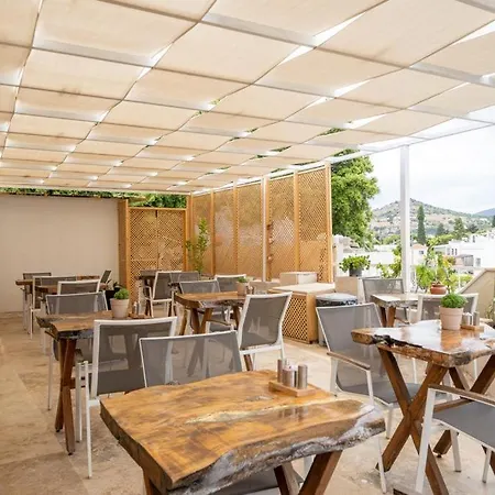 Hotel Mucho Boutique *