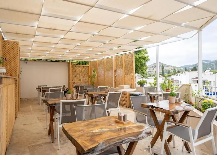 ホテル Mucho Boutique *