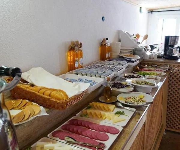 ホテル Mucho Boutique